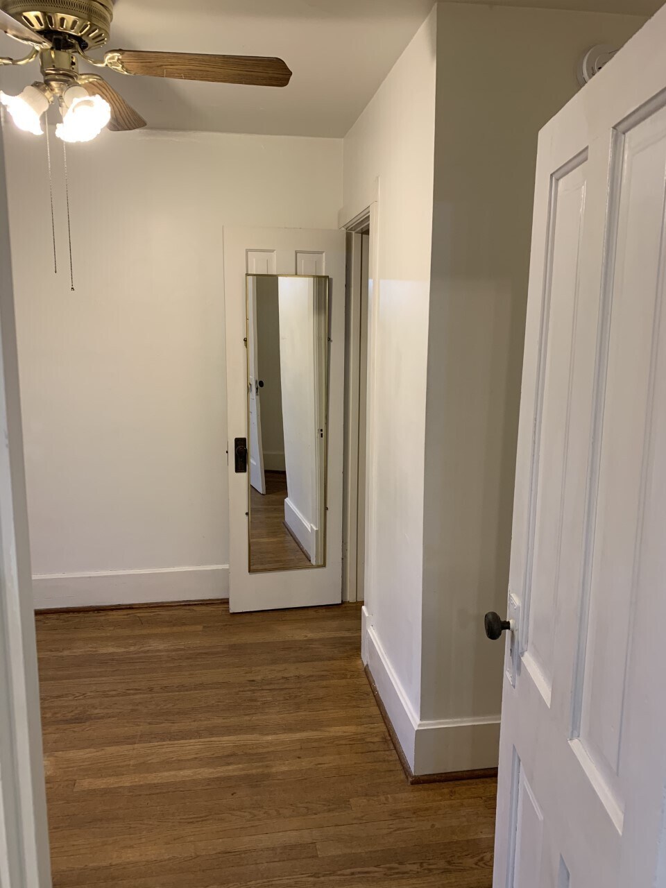 1BR/1BA Apartment | 625 sq ft | Open Central Living, Central AC & Storage | Unit 16 - Image 2