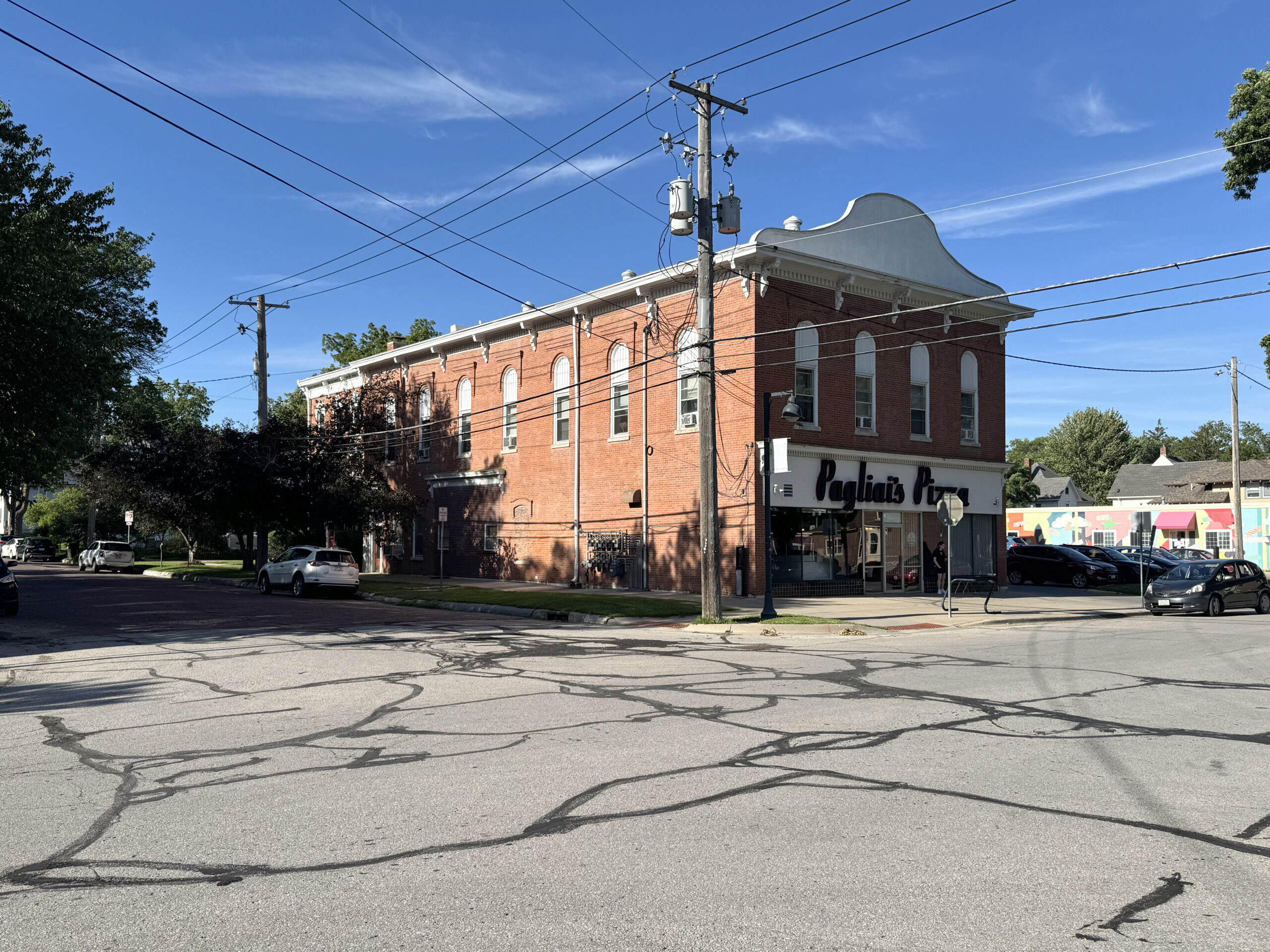 Building of Holub Apartments in Downtown Iowa City